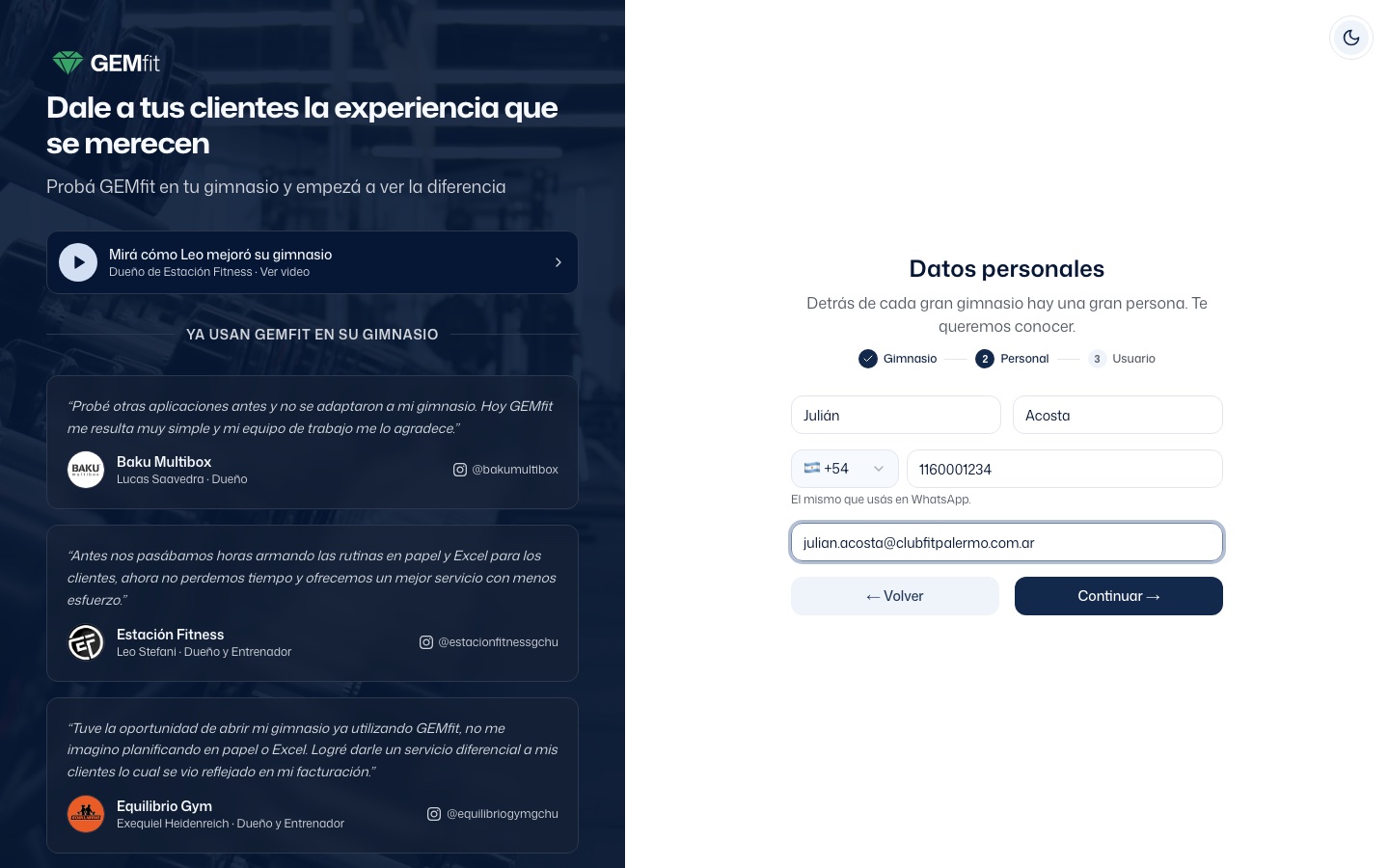 Paso Datos personales completo: Julián, Acosta, prefijo +54 con el teléfono, la ayuda El mismo que usás en WhatsApp y el email, con los botones Volver y Continuar